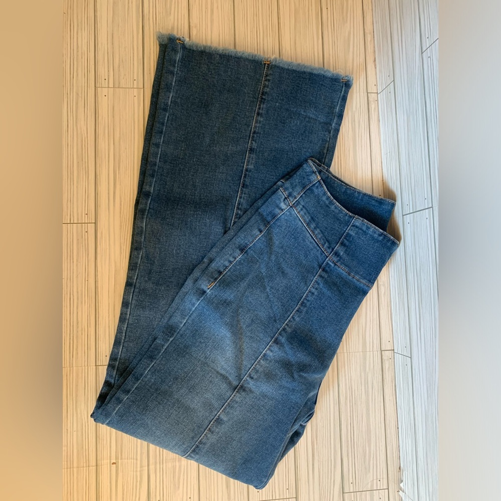 Sail blue 3 button and zip High-Rise Blue Women’s Jeans raw hem boutique
